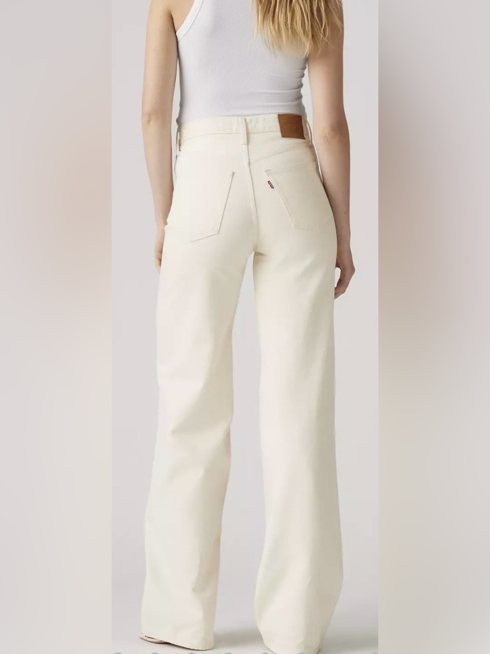 Levi's Cream Wide-Leg Jeans - Picture 2 of 9